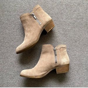 Lucky Brand 1” heel size 6.5